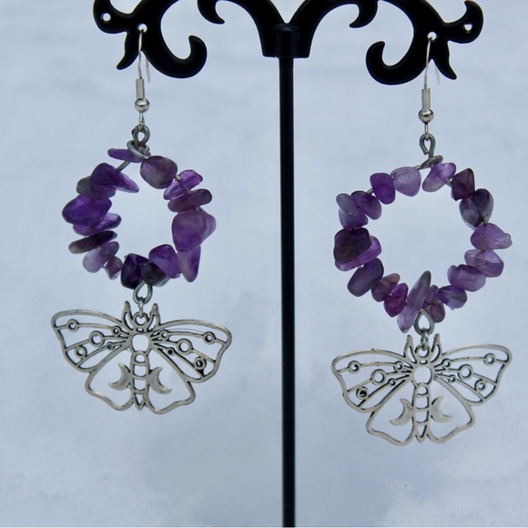 🦋 Amethyst hoop butterfly dangles - Picture 7 of 7